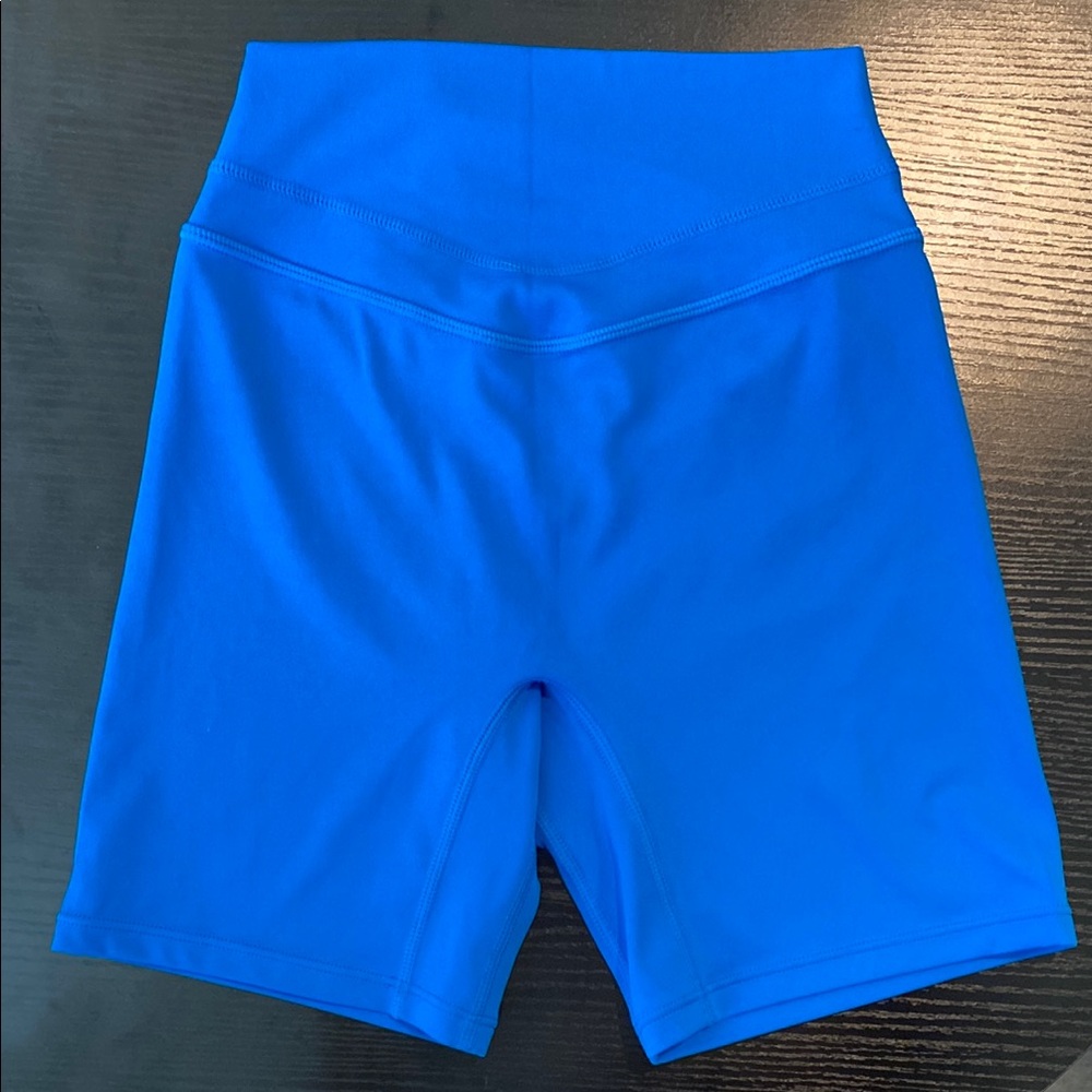 Vitality Pulse Volley Shorts NWOT